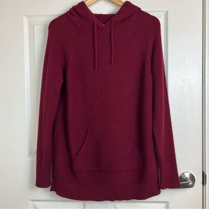 Long Sleeve Hooded Sweater with Front Pocket